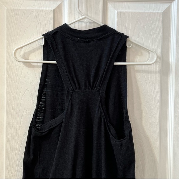 ⭐️ We The Free Black Burnout Sleeveless Tank Scoop Racer Back MEDIUM - Picture 4 of 9